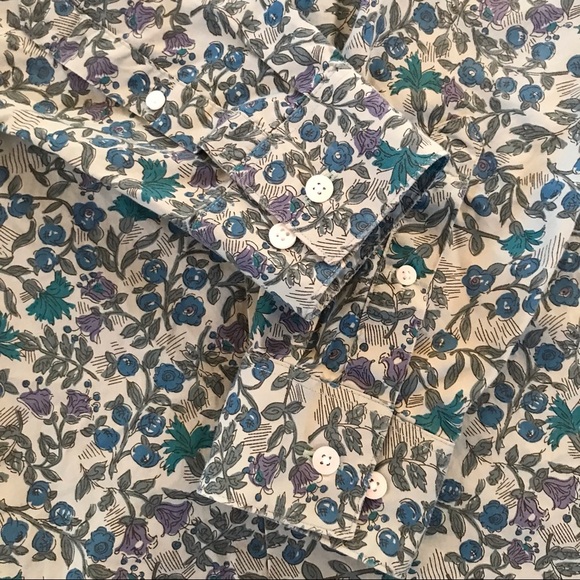 4 for $35 🍄 Fairlane & Sons Slim Fit “Wrinkle-Free” Botanical Print Button Down - Picture 4 of 11